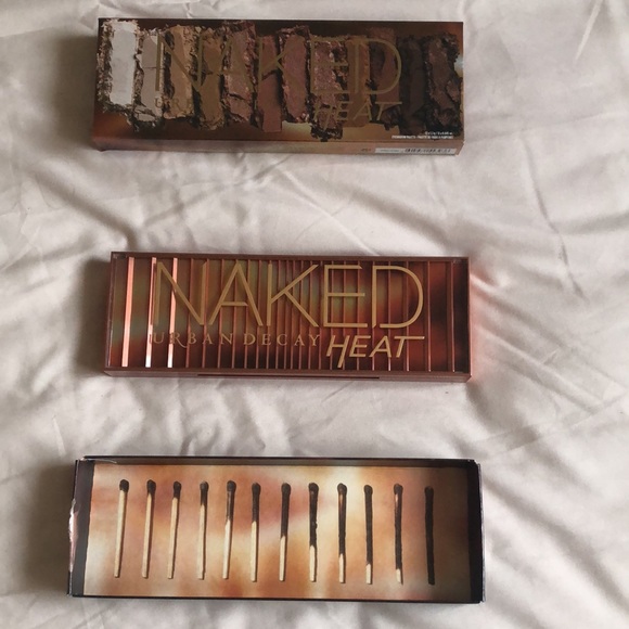 2 for $55 - Naked Heat Palette - Picture 6 of 7